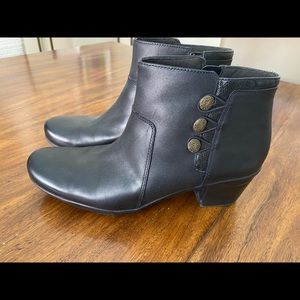 Clark’s Black bootie